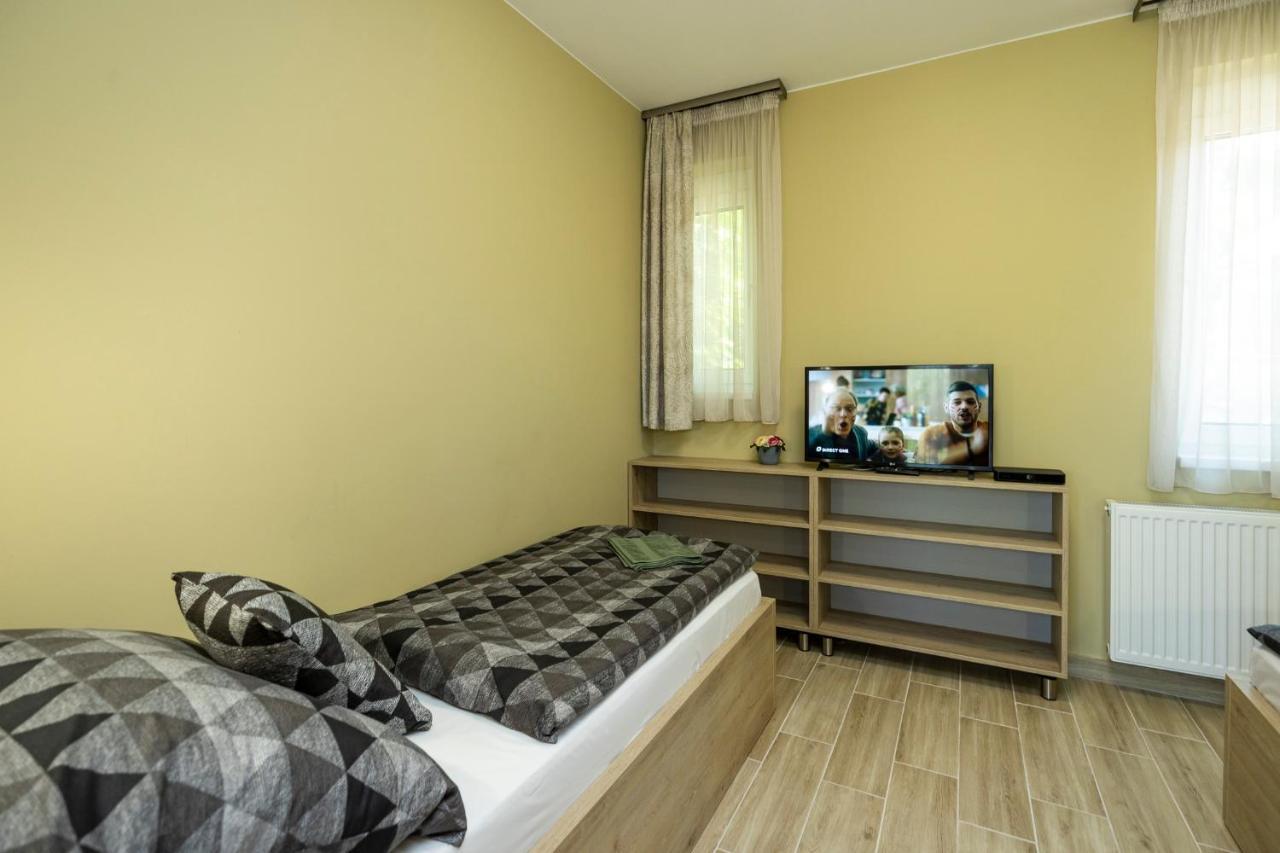 Star Apartman Eger Eksteriør bilde