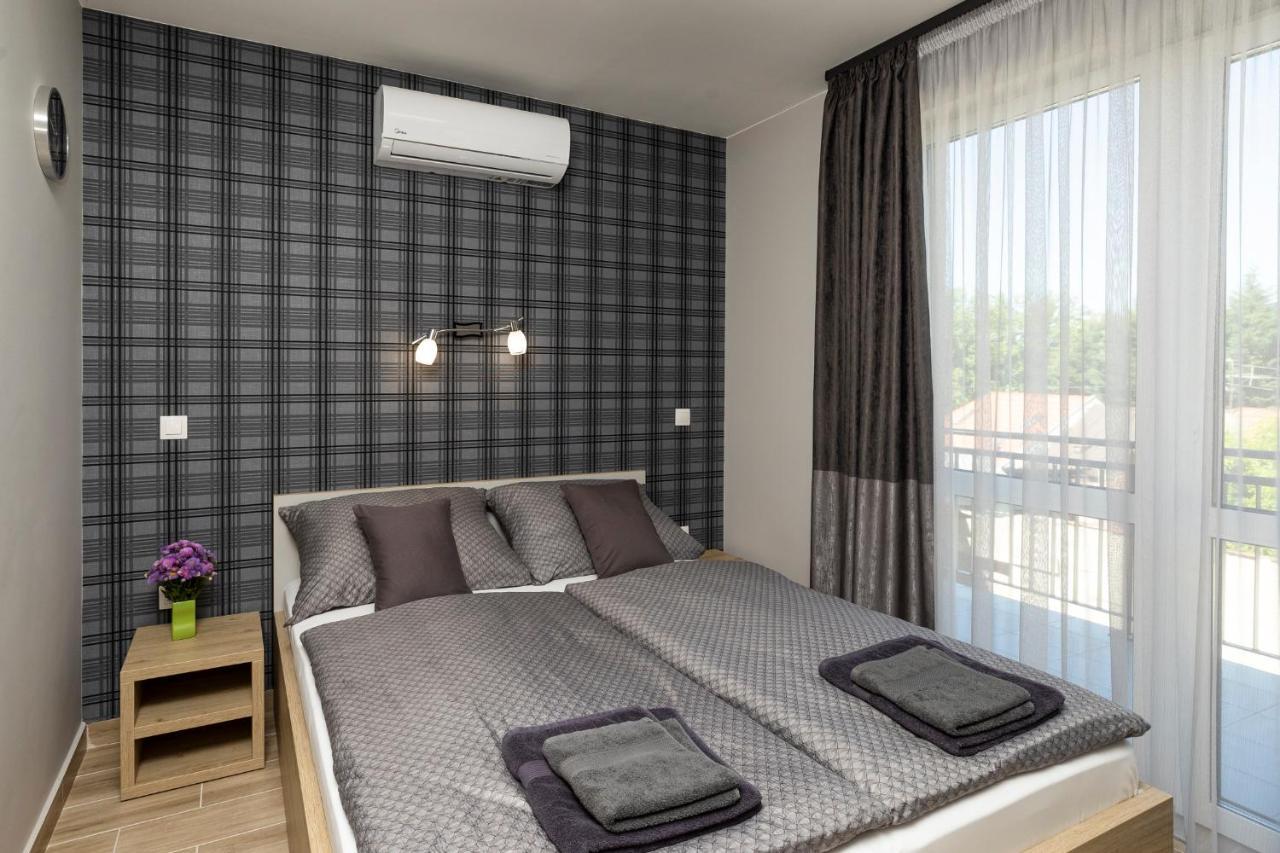 Star Apartman Eger Eksteriør bilde